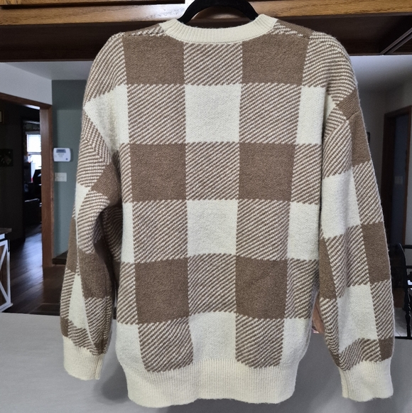 Z Supply Check You Later Sweater - Picture 4 of 10